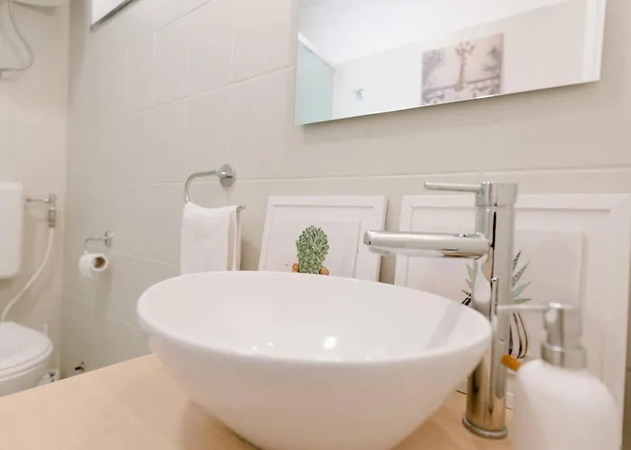 Loft Moderno Centro , Bellini , Bedda Matri